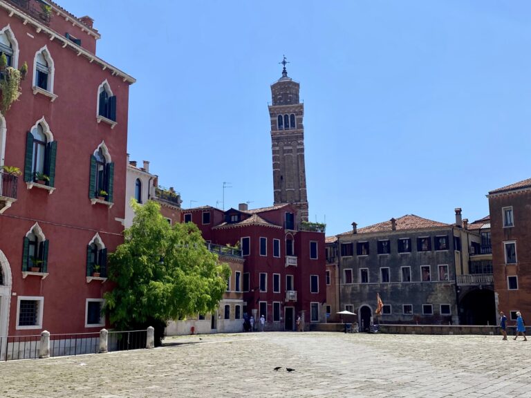 Campanile pendente di Santo Stefano - Venezia insolita